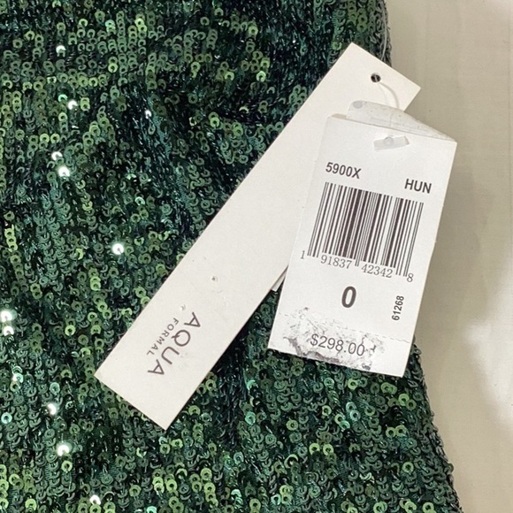 AQUA
Sequin Hanky Hem Dress - 100% Exclusive - Picture 9 of 12